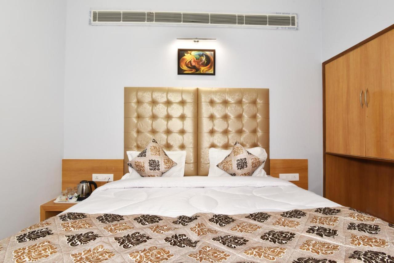 Hotel Vacation Inn Амритсар Экстерьер фото