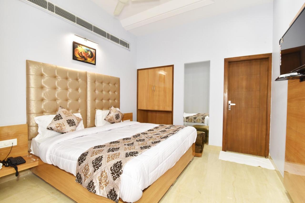 Hotel Vacation Inn Амритсар Экстерьер фото